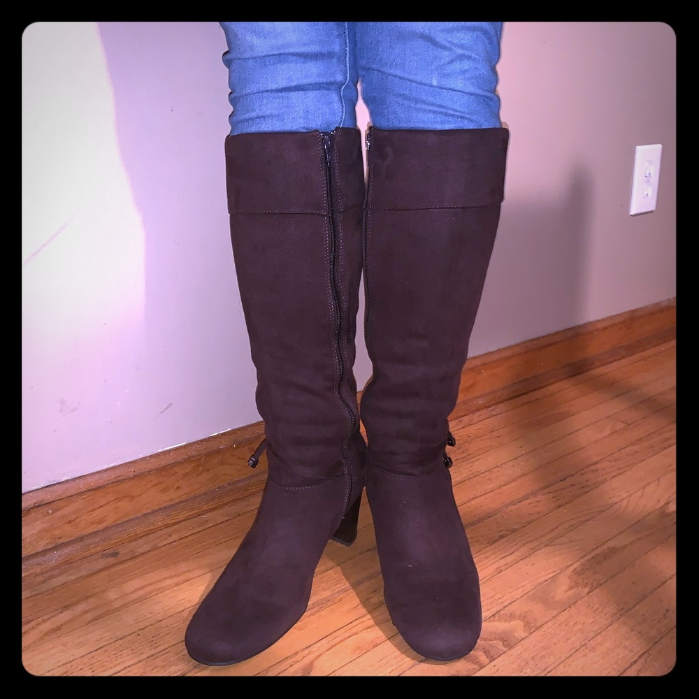 Tall Boots - Size 10- Like New by Predictions